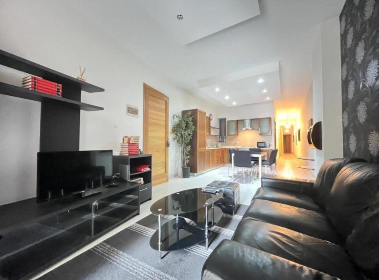 Bugibba Central Modern Apartment St. Paul's Bay Exteriér fotografie