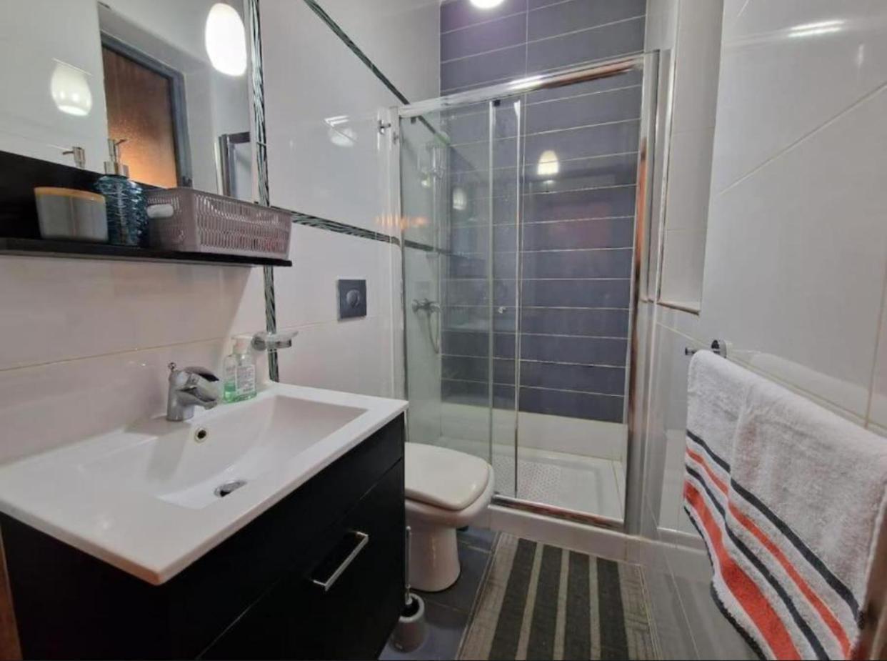 Bugibba Central Modern Apartment St. Paul's Bay Exteriér fotografie
